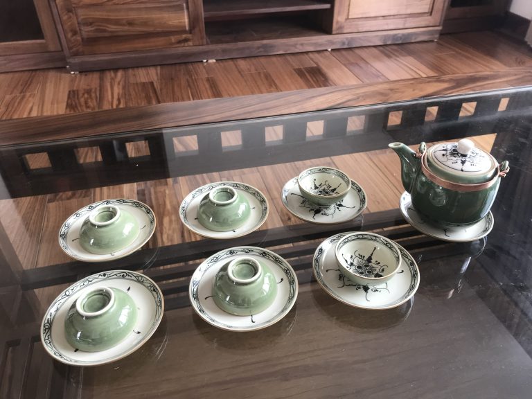 Ấm chén cao cấp men xanh ngọc